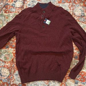 Men’s large button down sweater Large